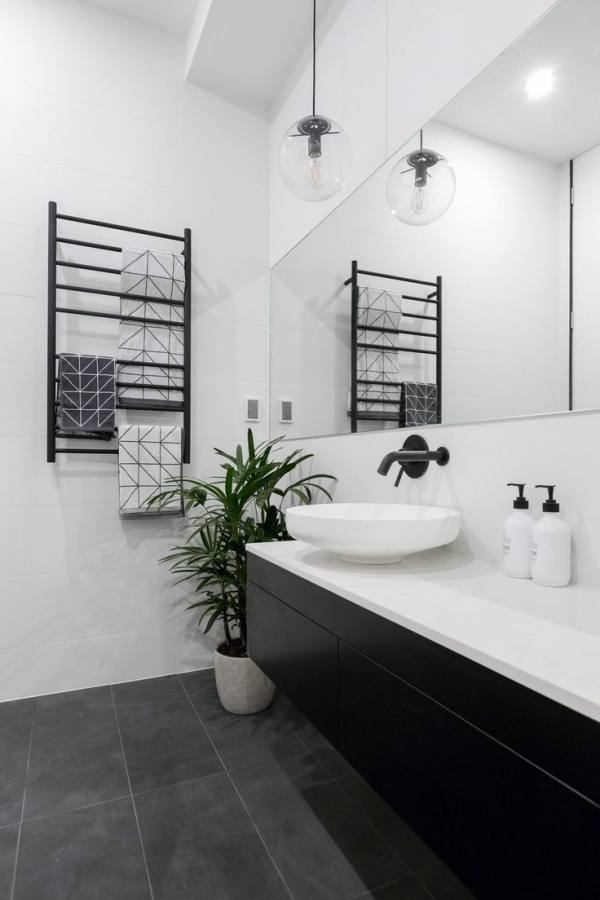 bathroom black and white bathroom ideas bathrooms designs tiles intended for Black Bathroom Floors Decoration Ideas