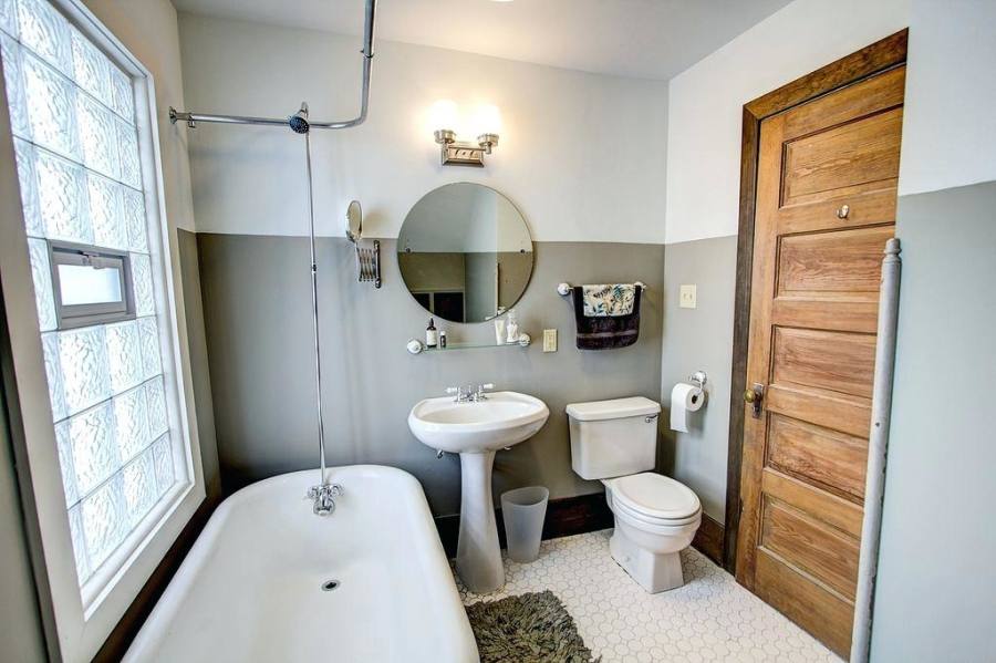 top small bathroom makeovers