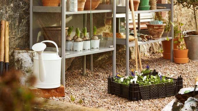 living in a greenhouse roadhouse hot springs tub in greenhouse outdoor living today greenhouse